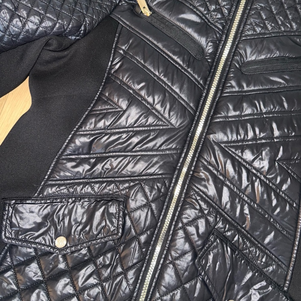MK Elegant Black Quilted Women's Coat - Picture 2 of 5